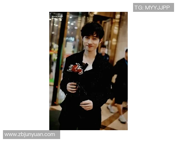 陈芳专访:从青涩少年到足球明星的成长之路回顾 陈芳专访:从青涩少年到足球明星的成长之路回顾